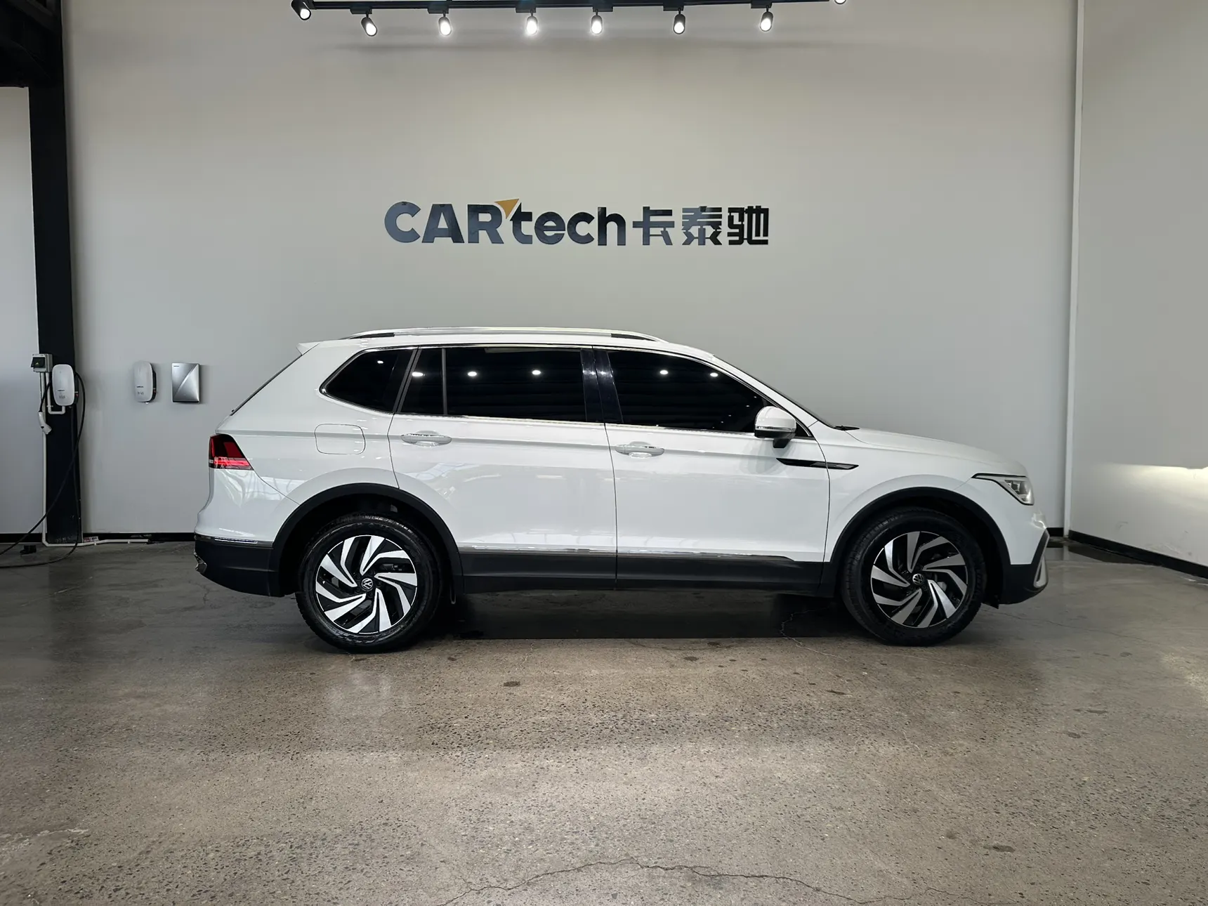 Volkswagen Tiguan L, 2023 4