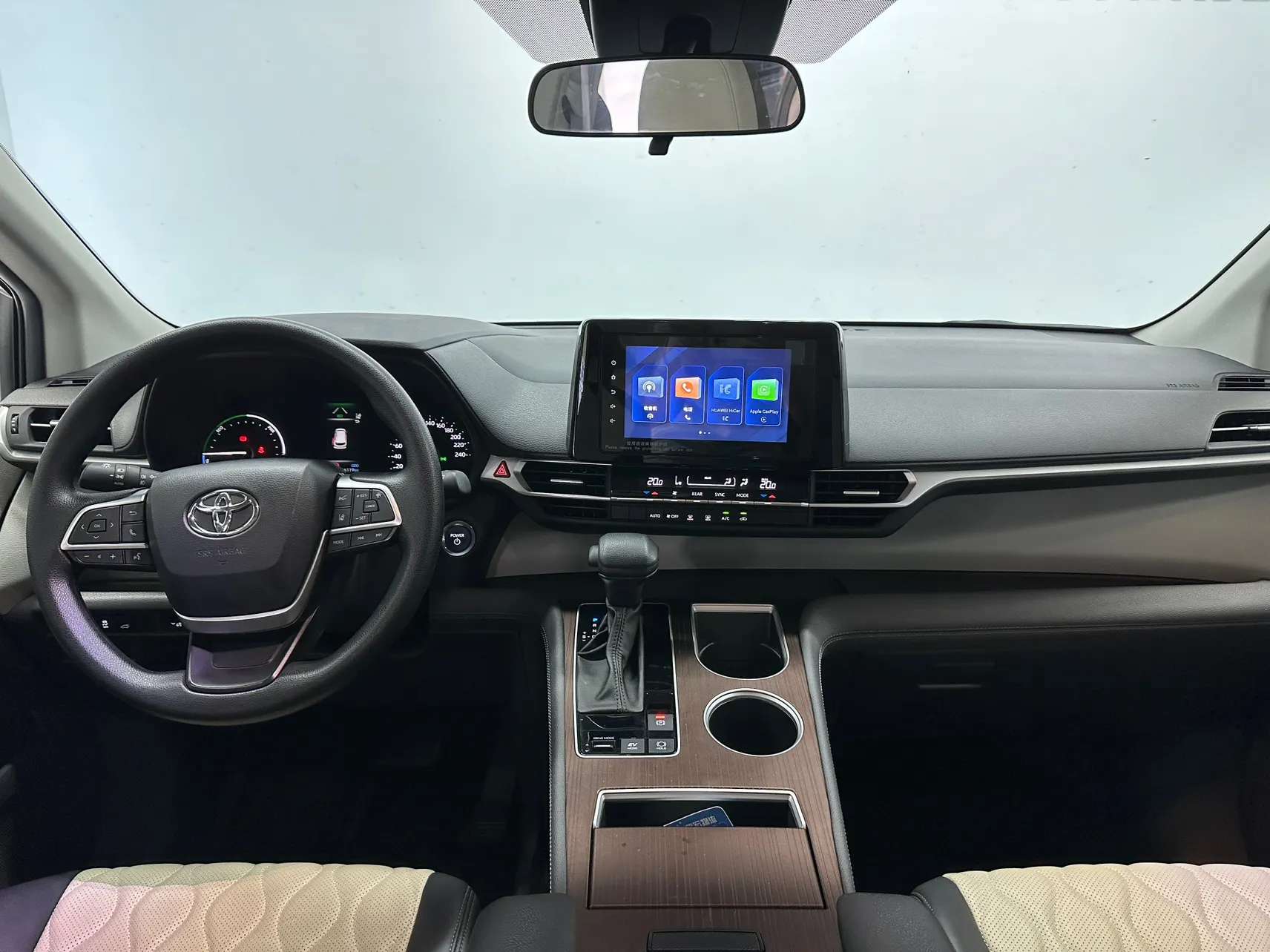 Toyota Sienna, 2023 15