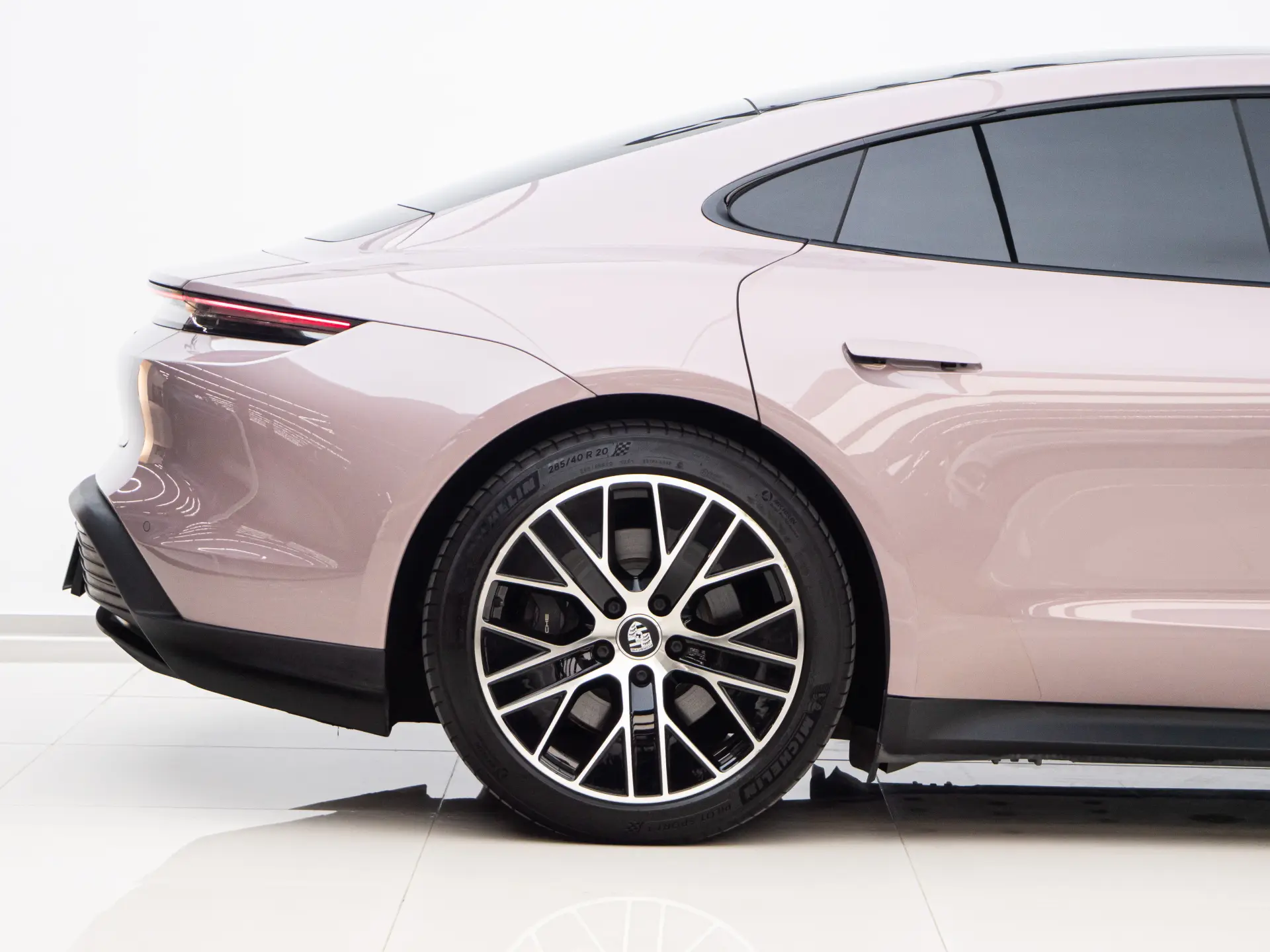 Porsche Taycan, 2021 11