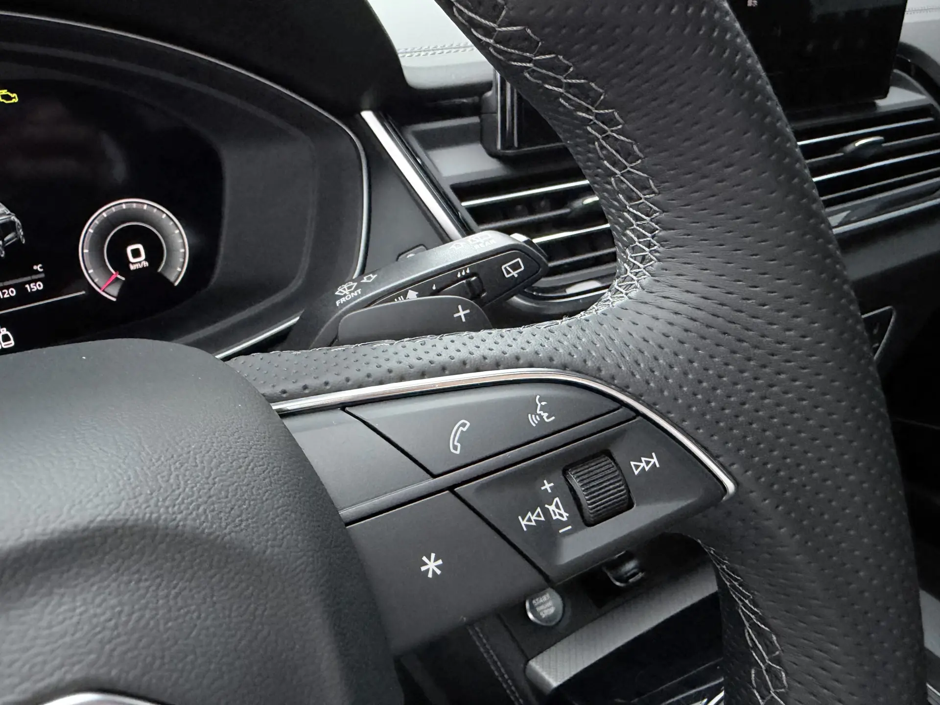 Audi Q5L 45 TFSI, 2024 41