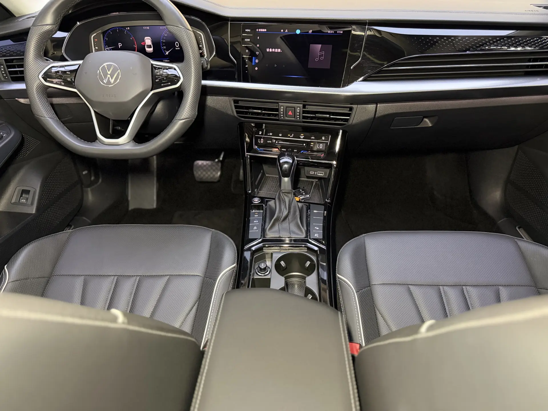 Volkswagen Passat, 2024 13