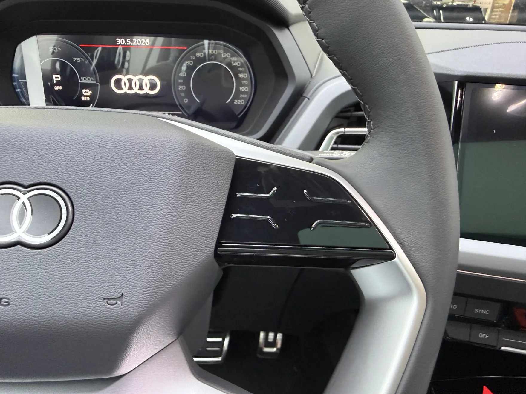 Audi Q5 e-tron, 2025 22