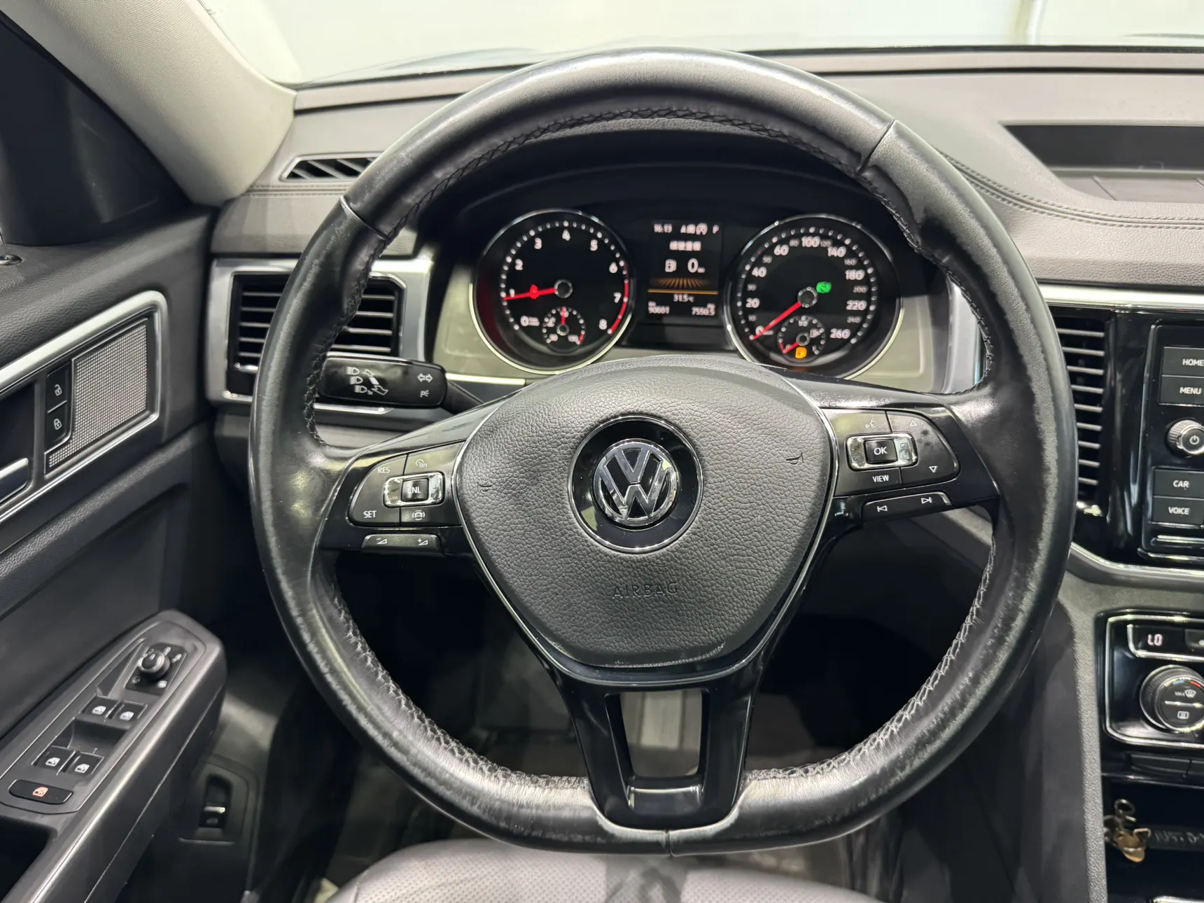 Volkswagen Teramont, 2019 11