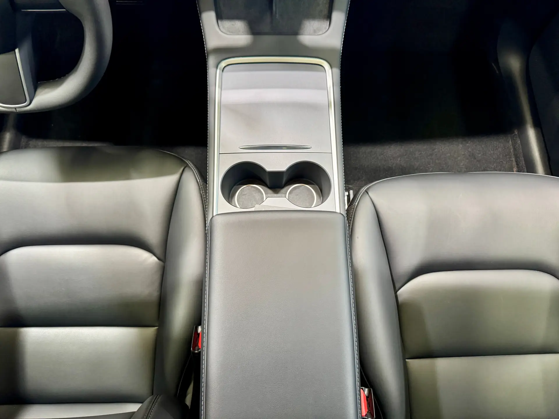 Tesla Model Y, 2024 14