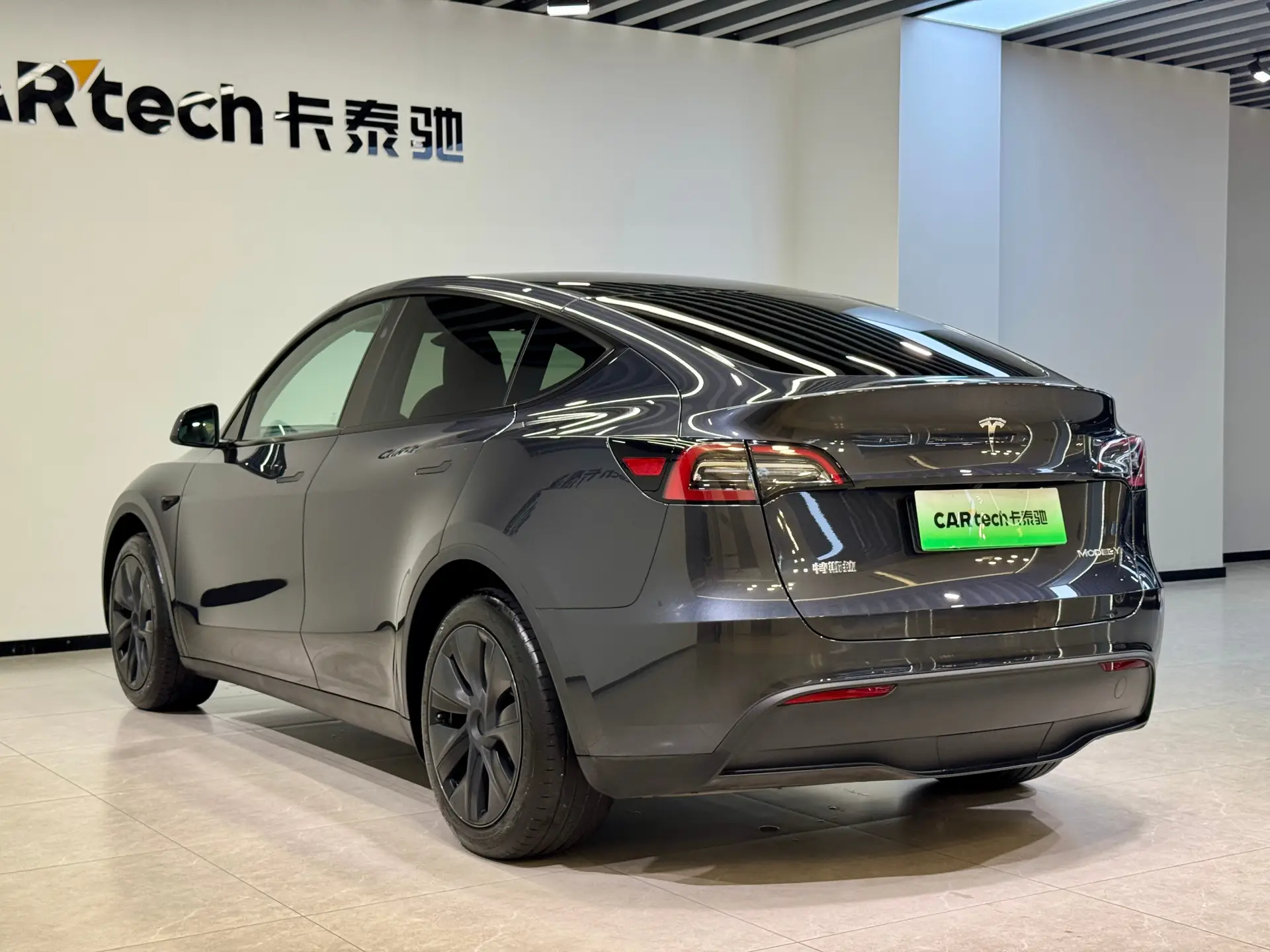 Tesla Model Y, 2024 26