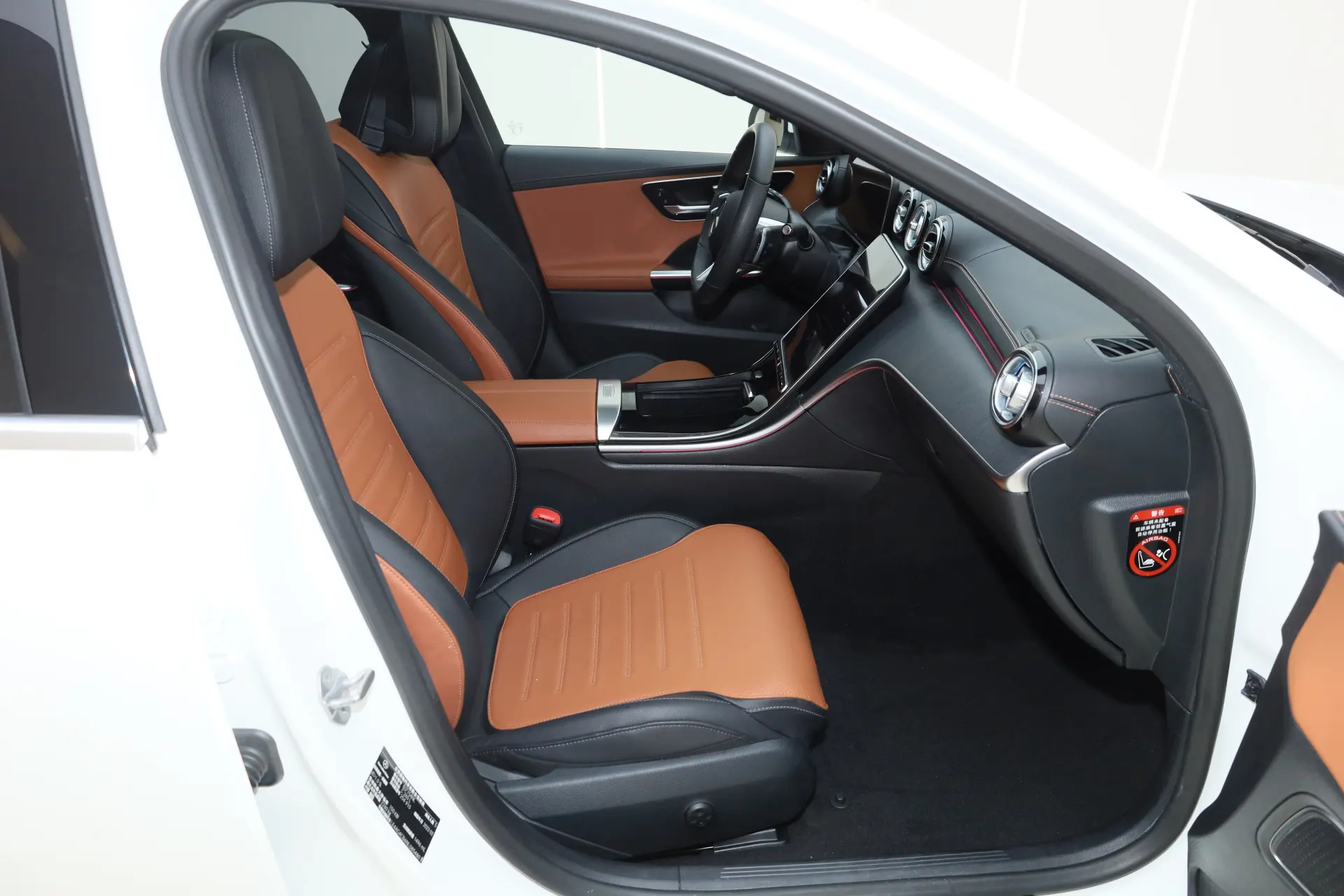 Mercedes-Benz C 260 L, 2022 18