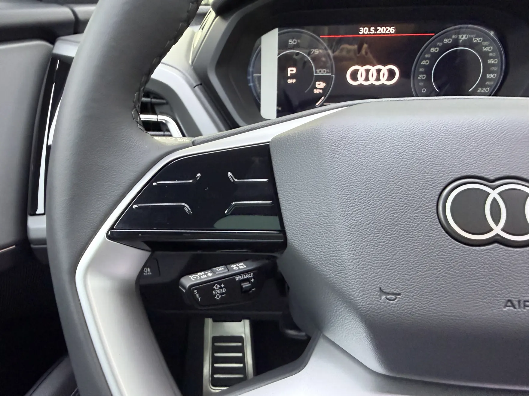 Audi Q5 e-tron, 2025 23
