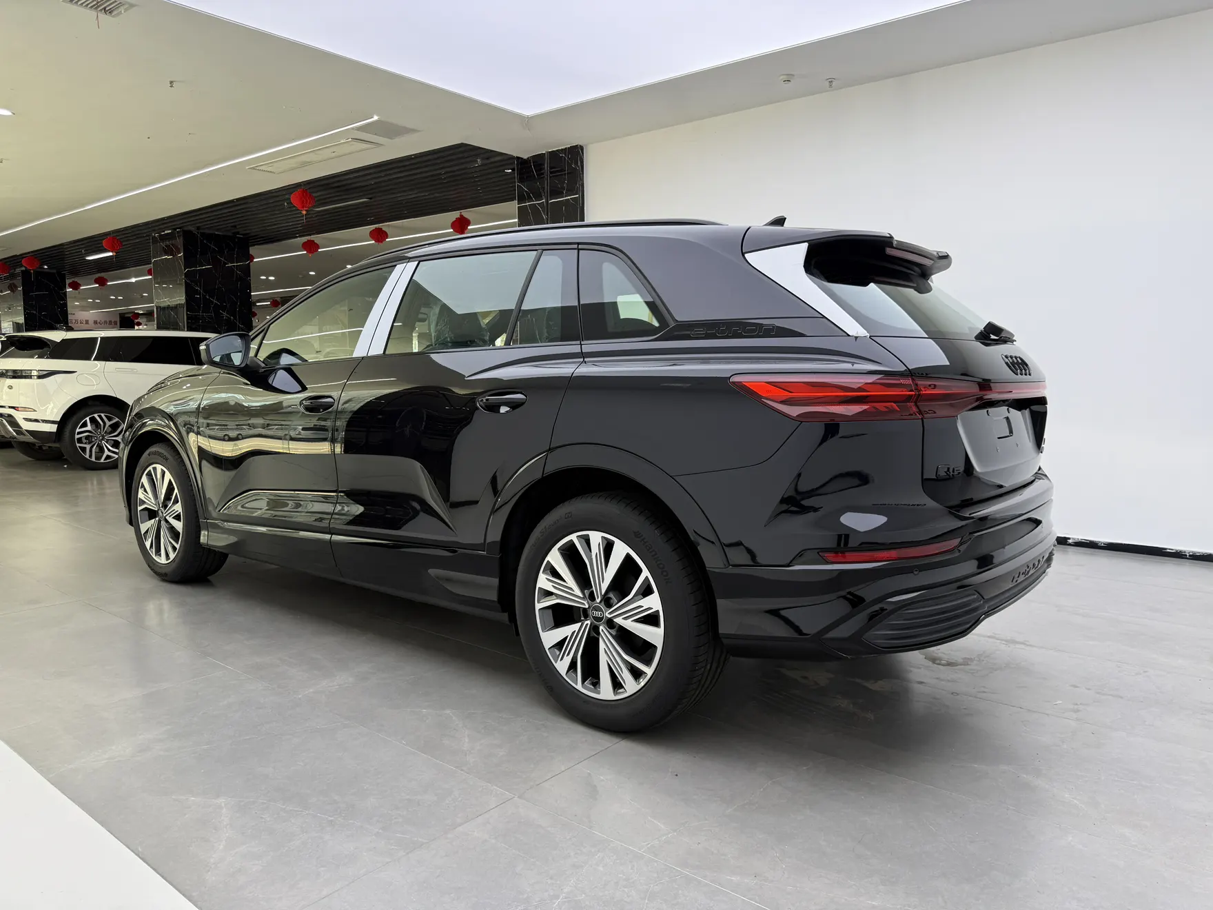 Audi Q5 e-tron, 2025 7