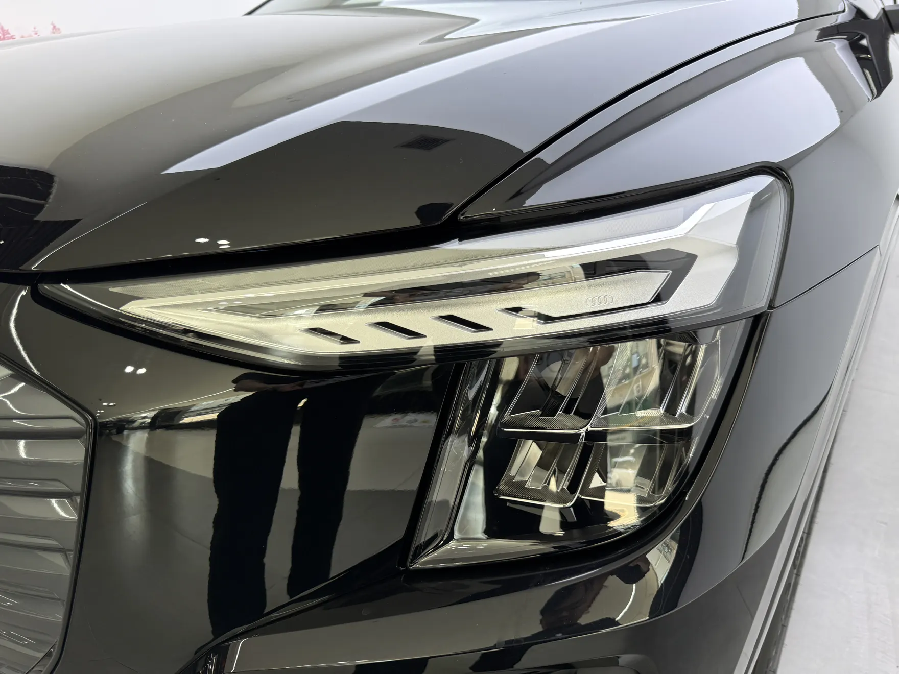 Audi Q5 e-tron, 2025 9