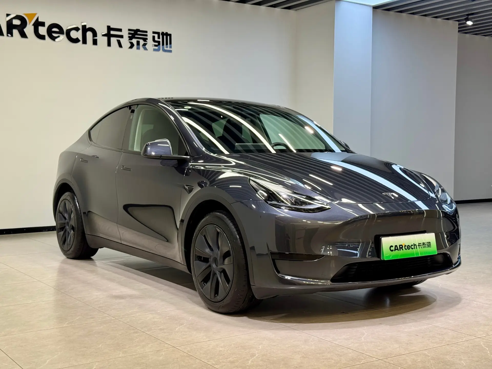 Tesla Model Y, 2024 24