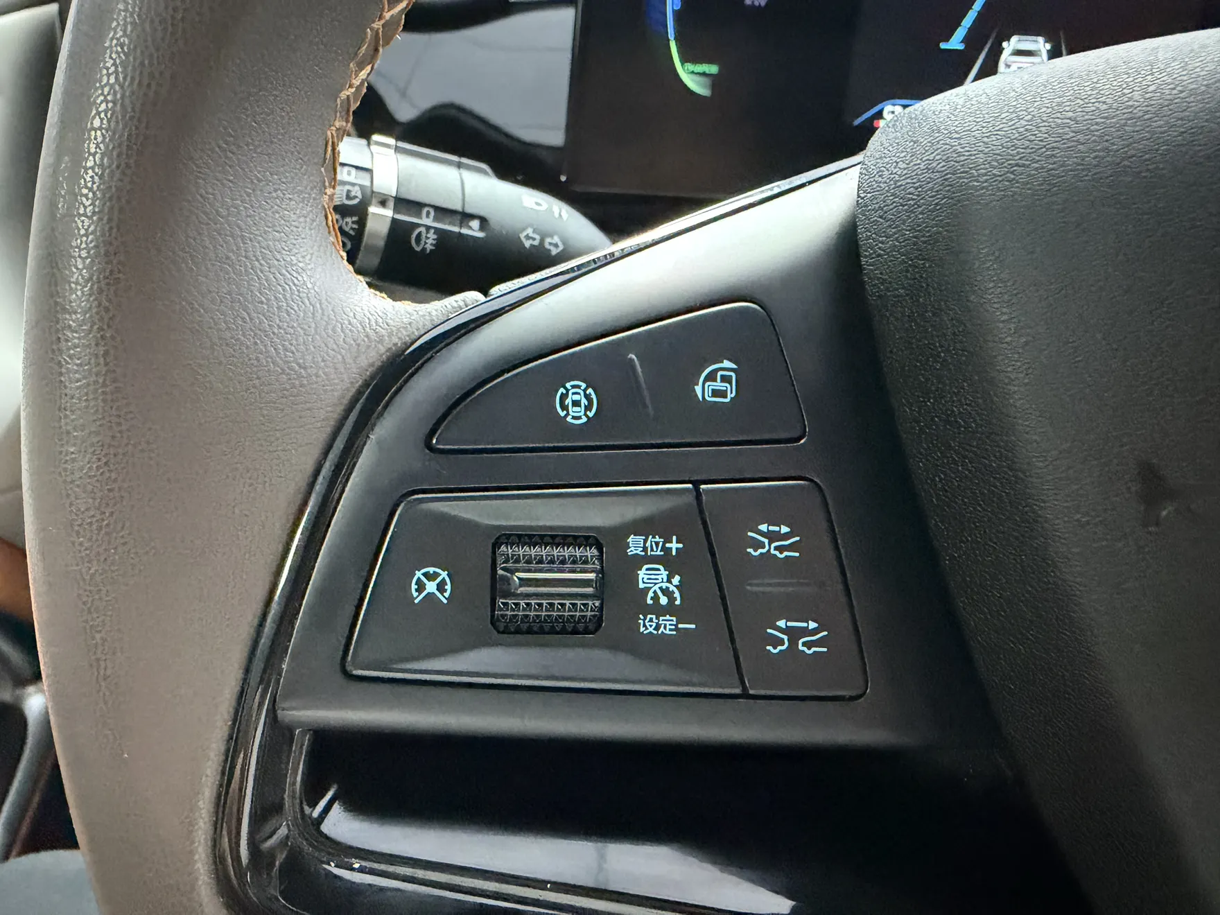BYD Song, 2023 11