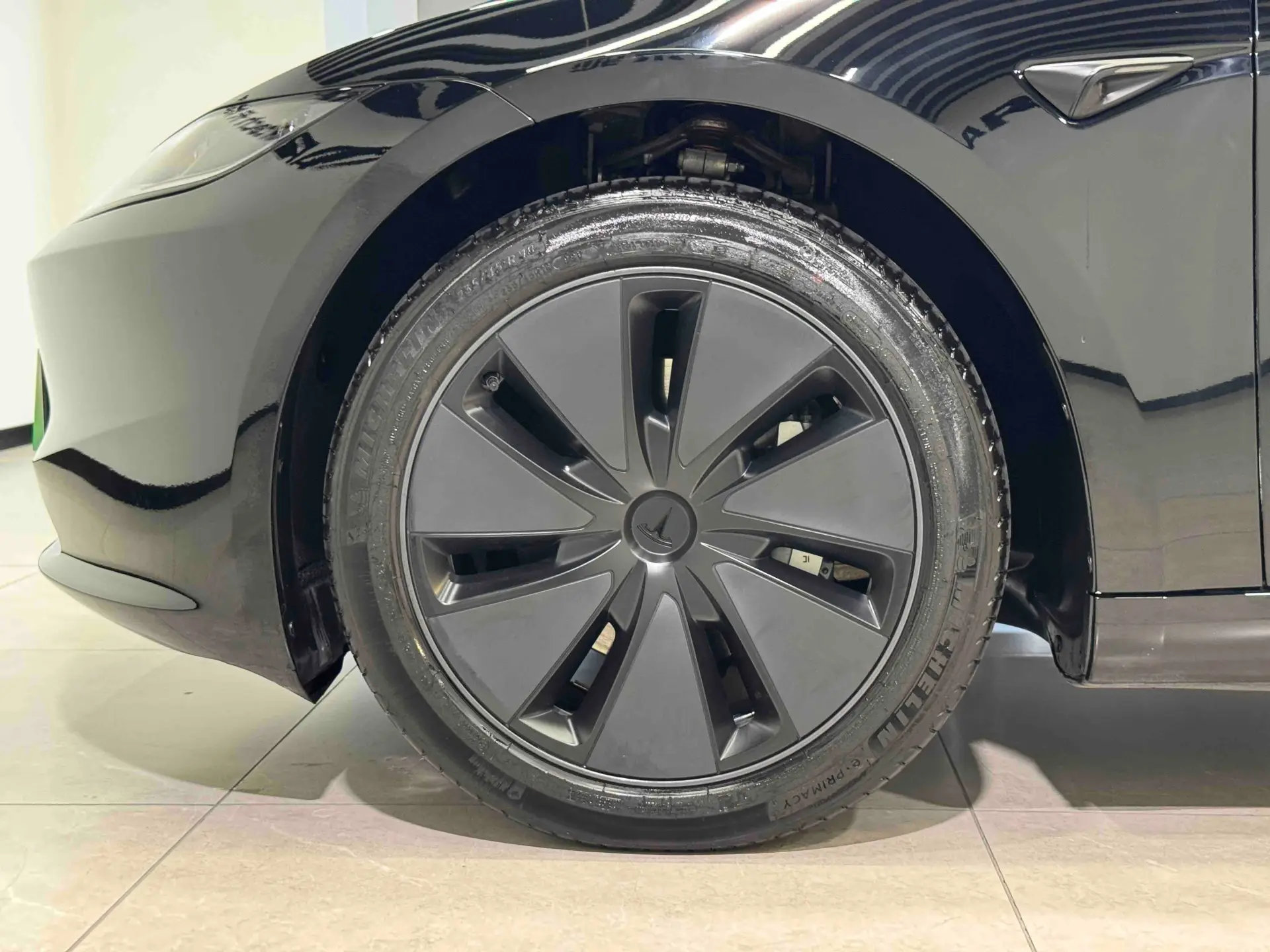 Tesla Model 3, 2024 3