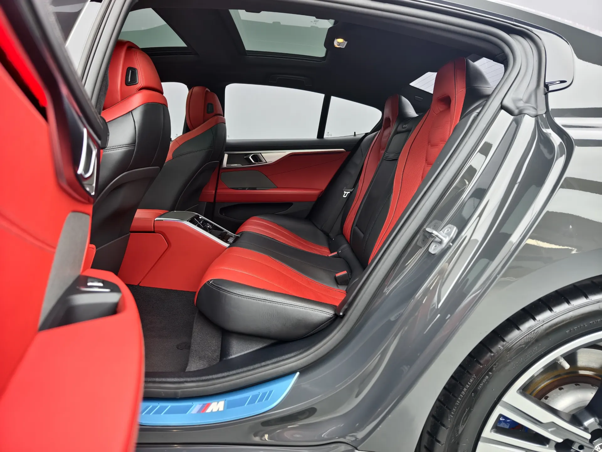 BMW 8, 2021 14