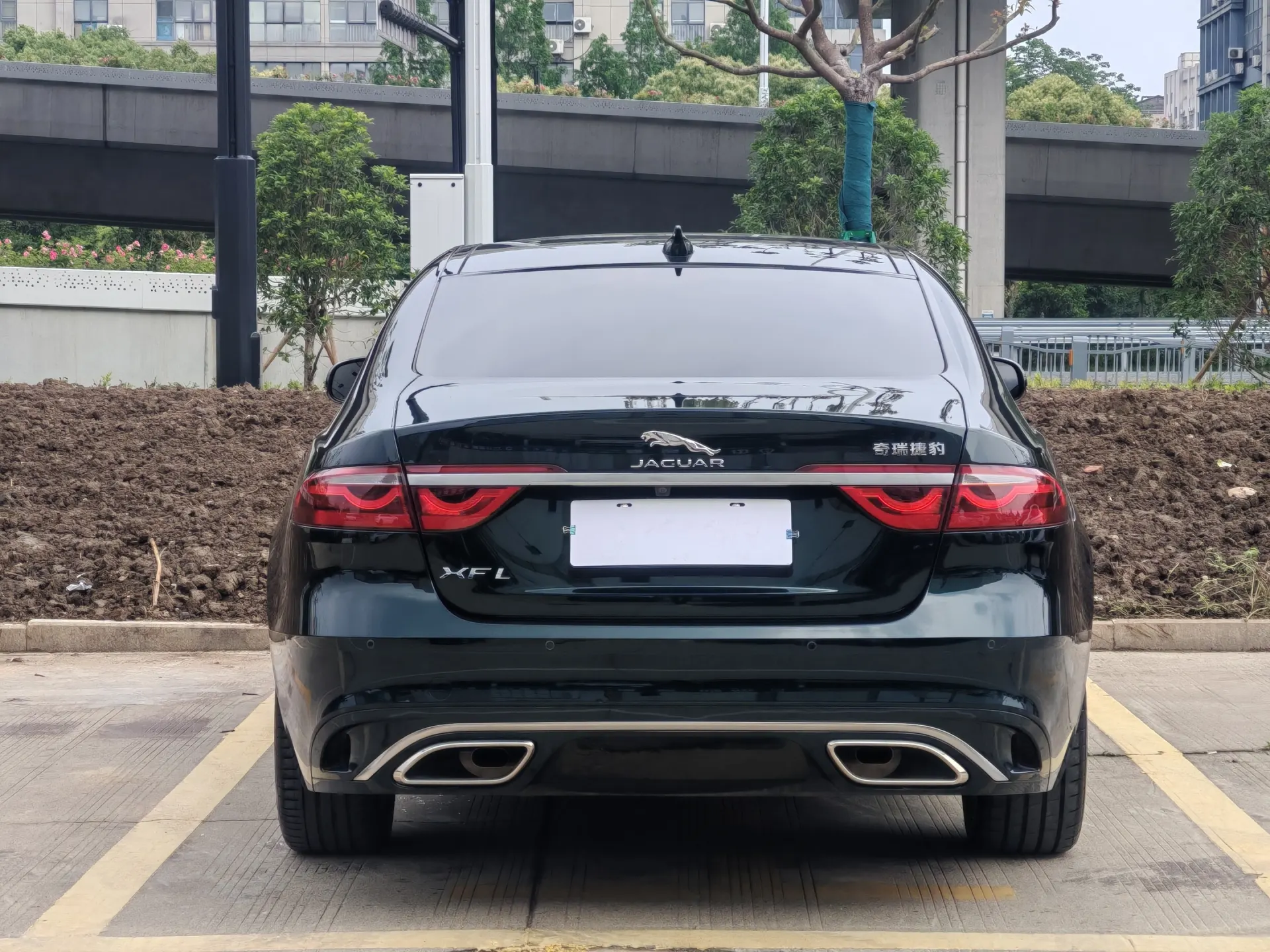 Jaguar XFL, 2023 4