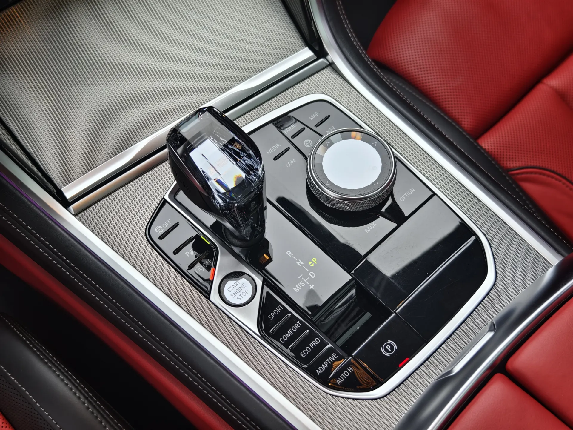 BMW 8, 2021 15