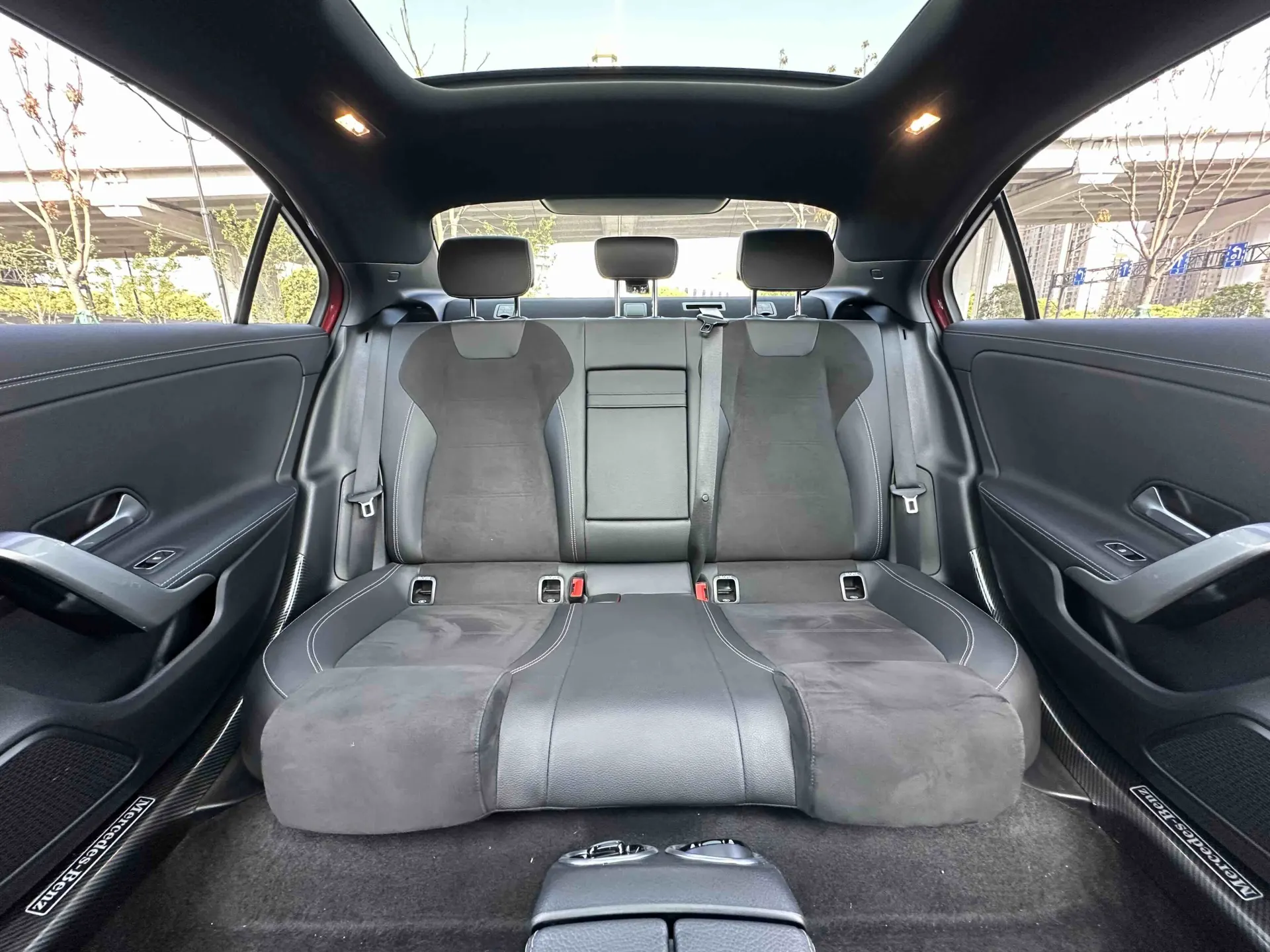Mercedes-Benz A 200 L, 2020 13