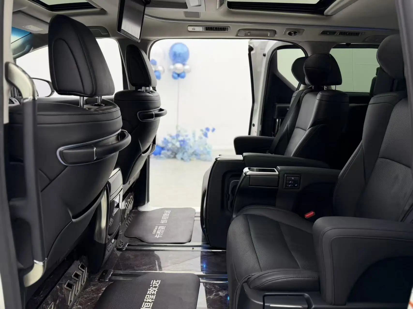Toyota Vellfire, 2020 7