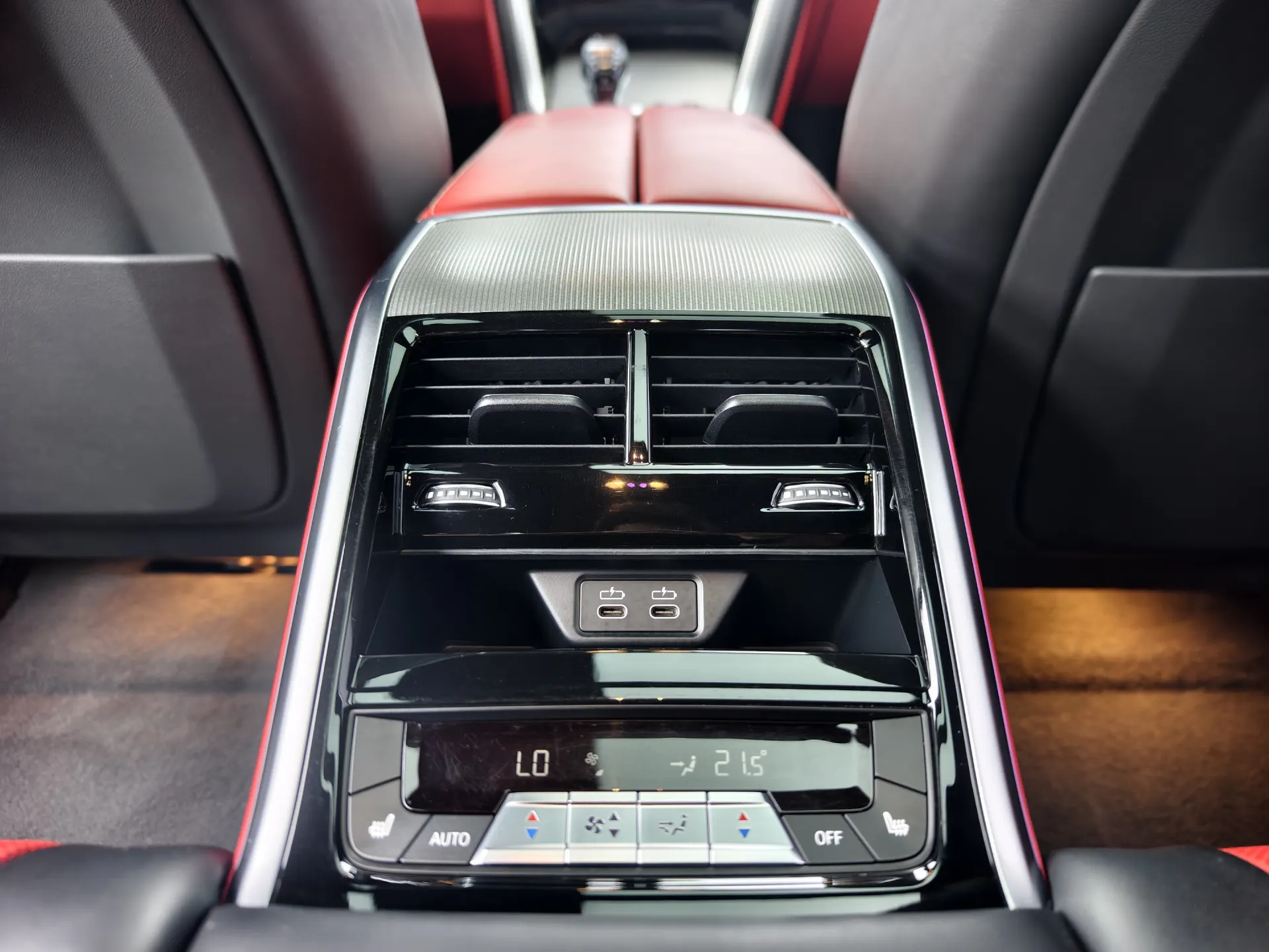 BMW 8, 2021 16