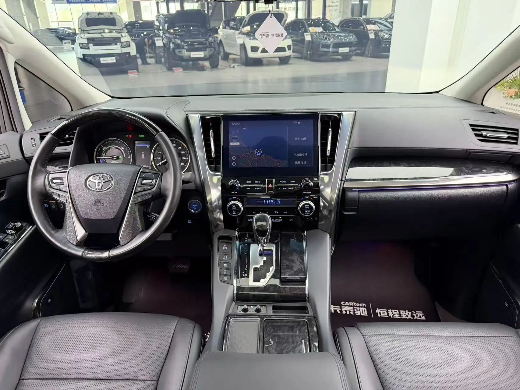 Toyota Vellfire, 2020 12