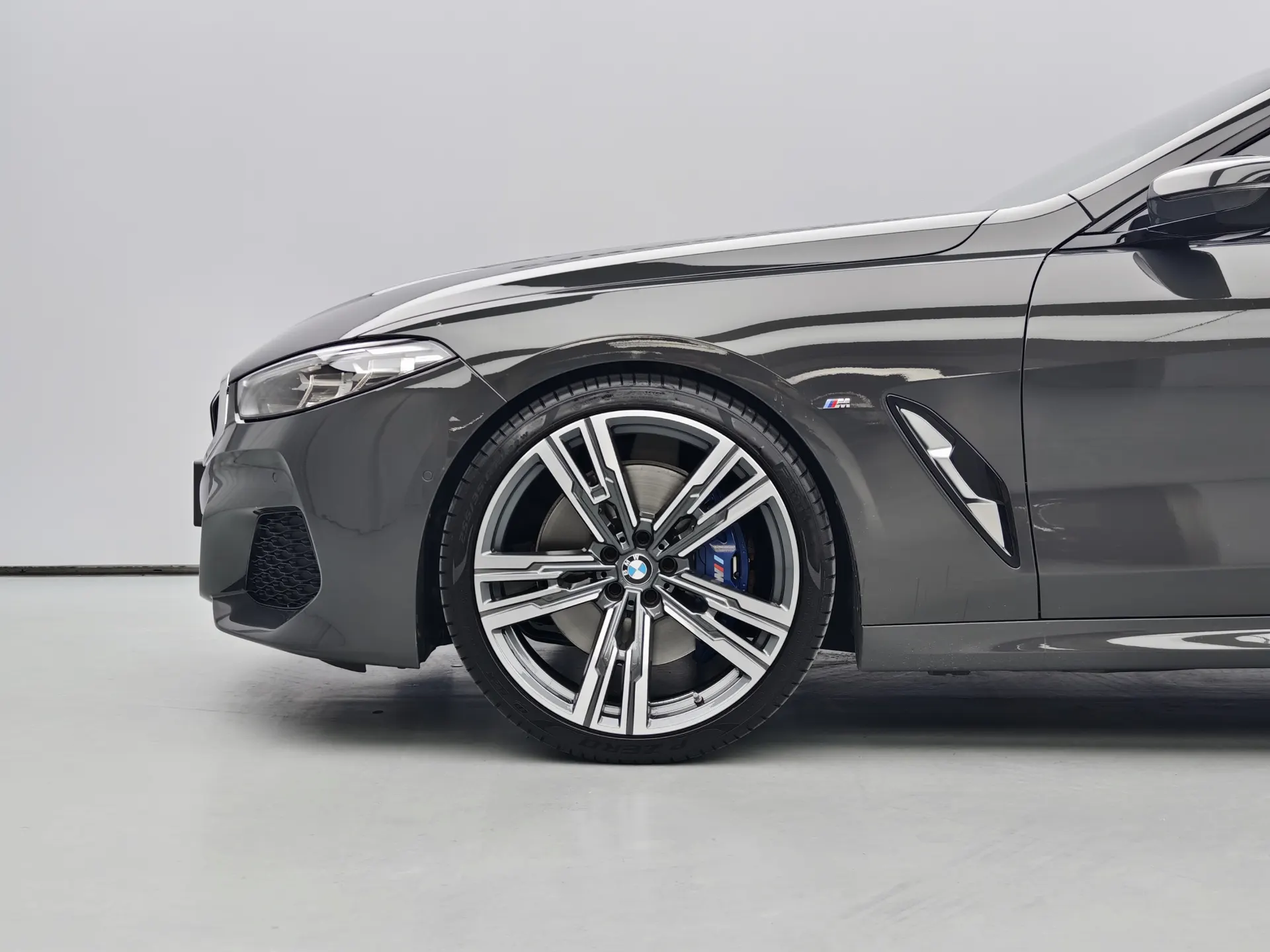 BMW 8, 2021 7