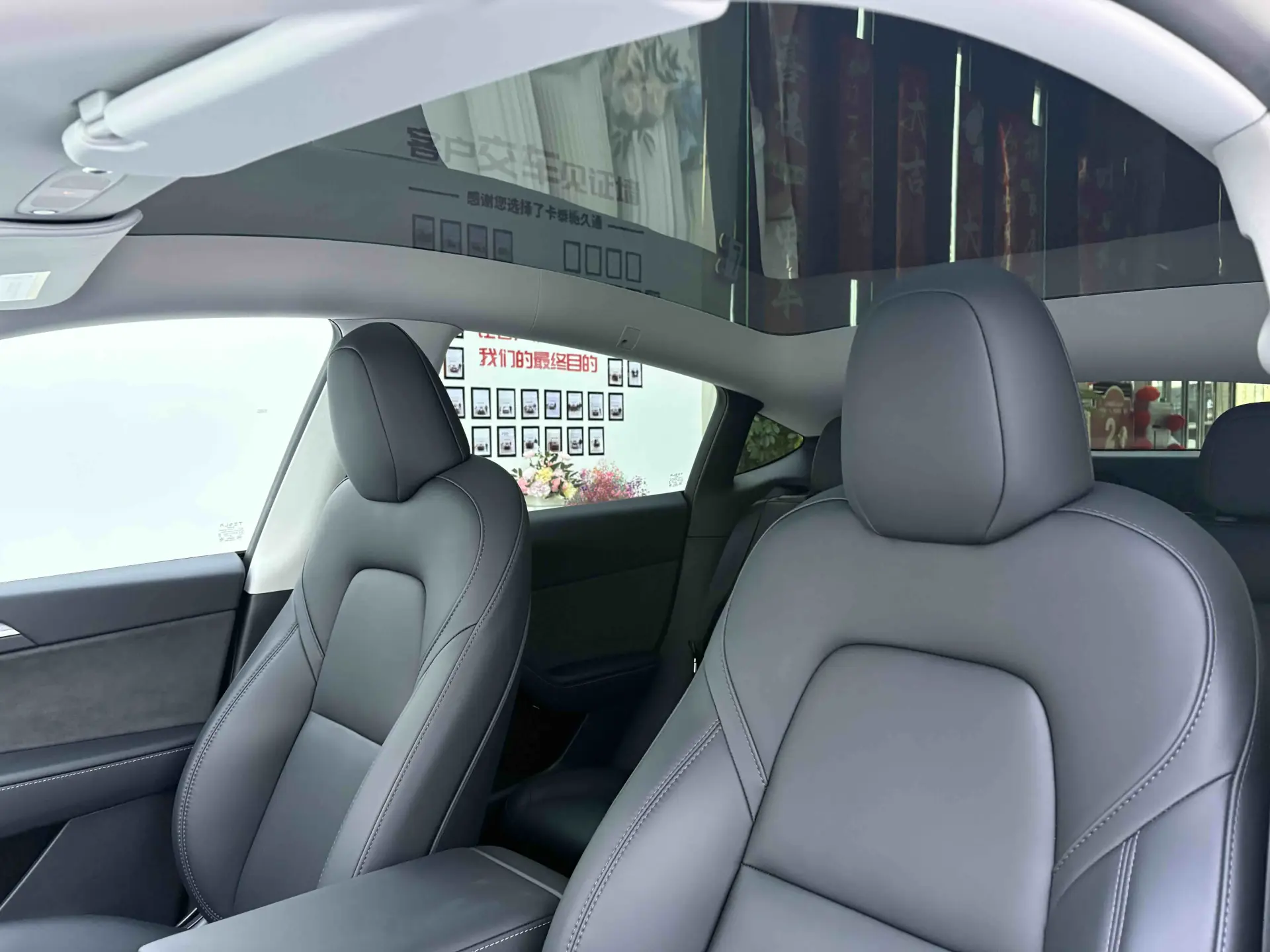 Tesla Model Y, 2024 14