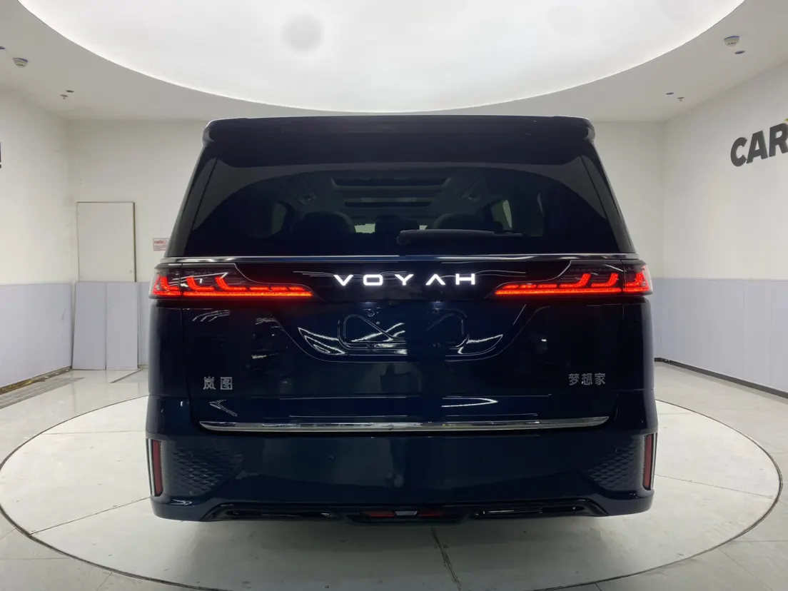 Voyah Dreamer, 2025 6