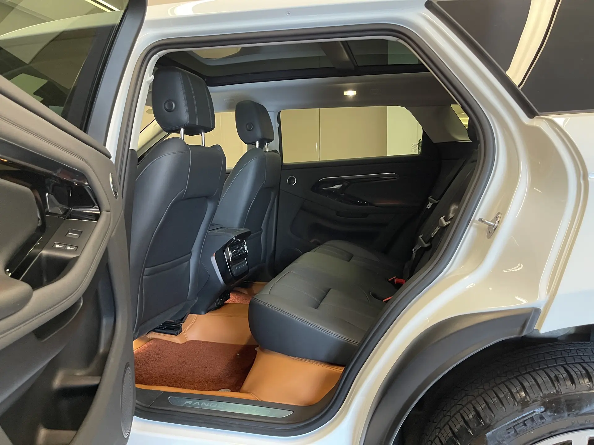 Land Rover Range Rover, 2023 26