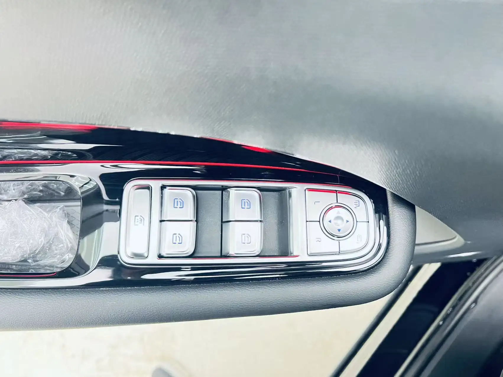Hongqi HS3, 2025 9