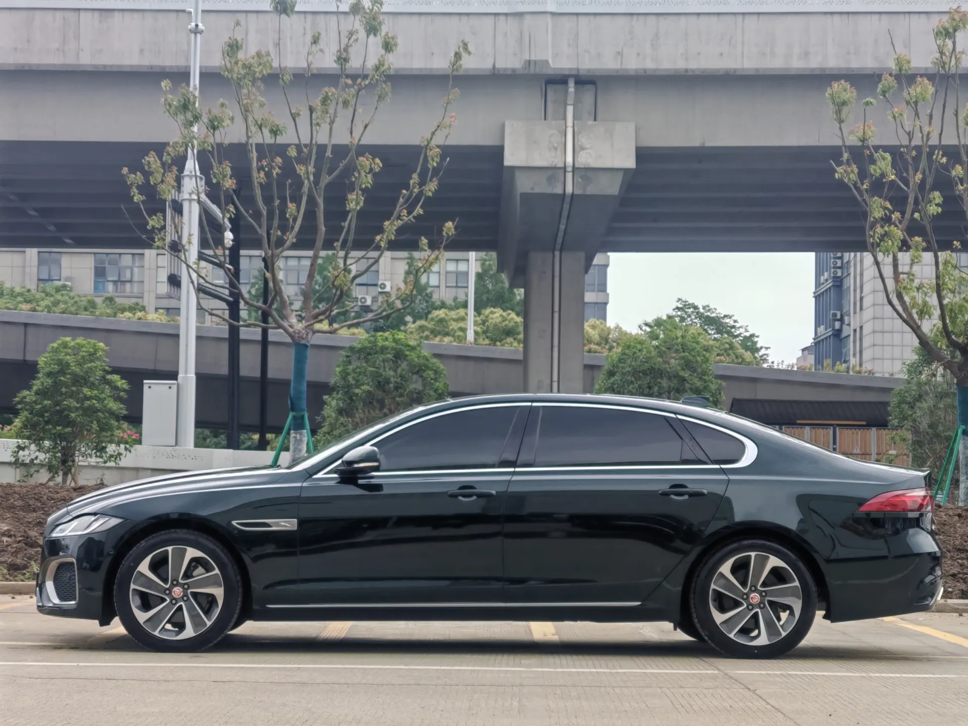 Jaguar XFL, 2023 6