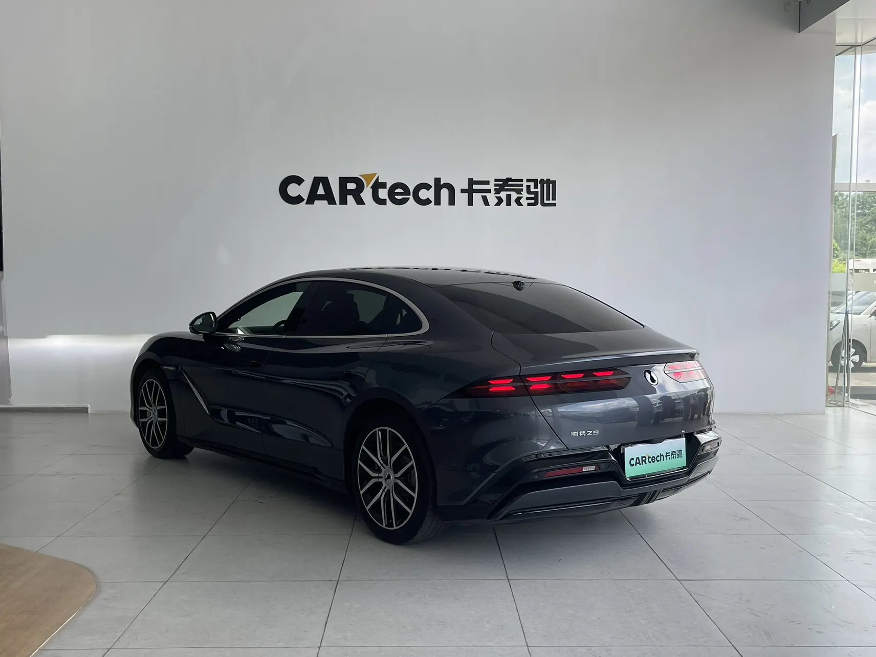 Denza Z9, 2025 7