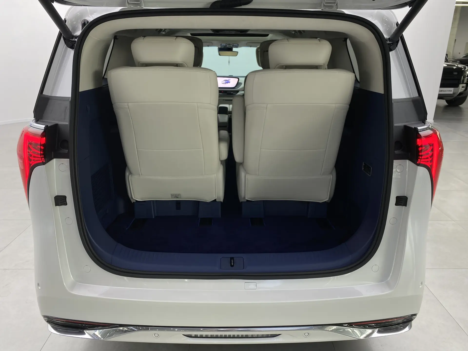 Buick Century, 2023 32