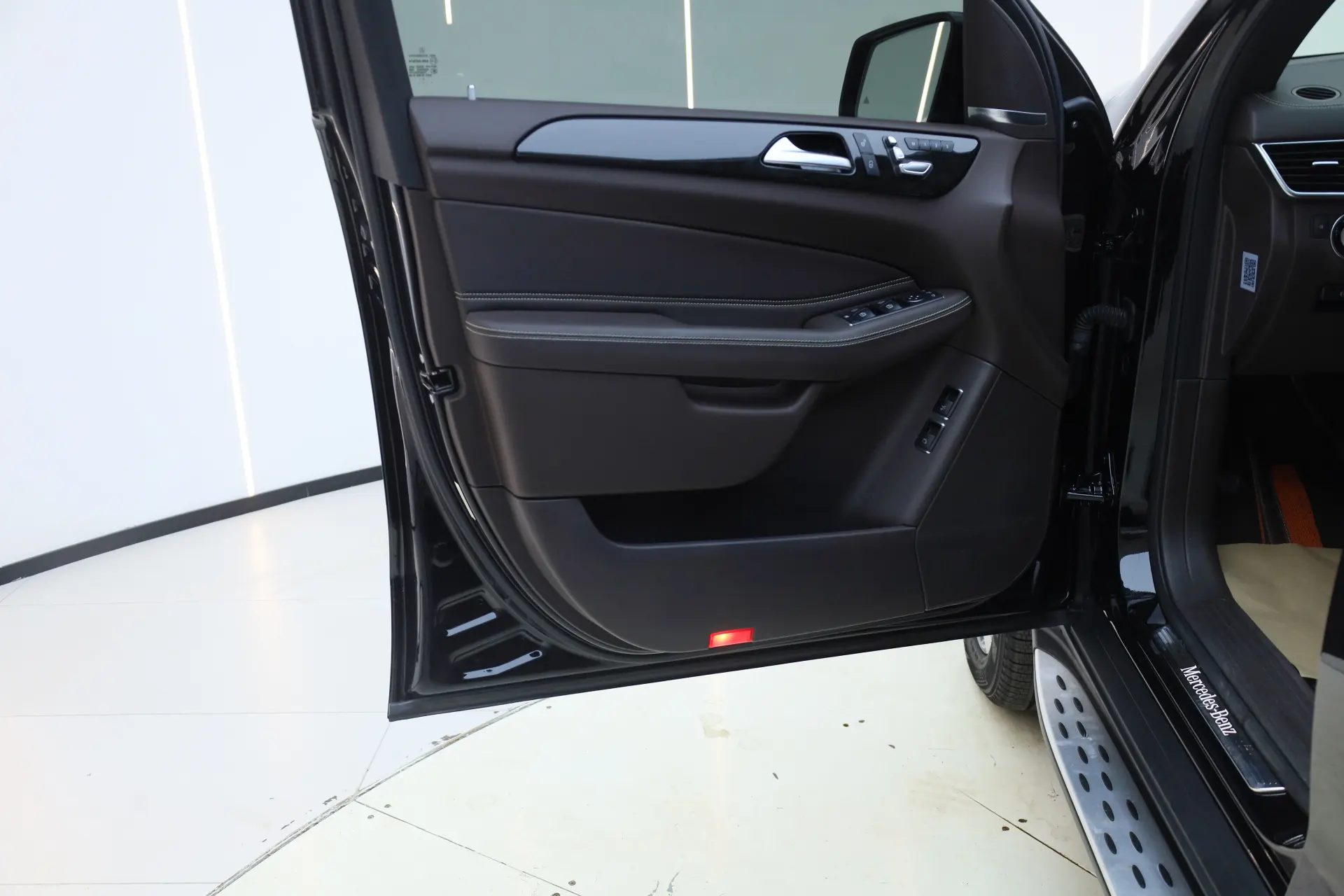 Mercedes-Benz GLS 450, 2018 17