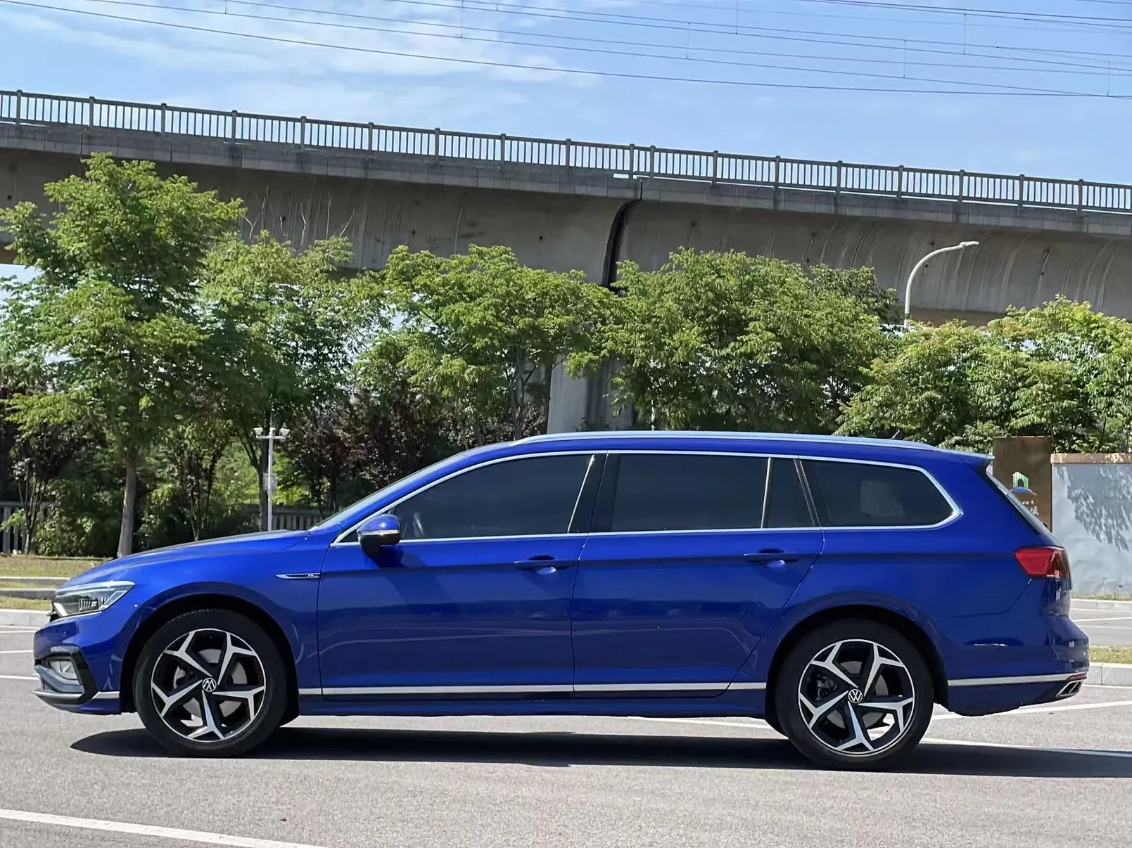 Volkswagen Variant, 2022 7