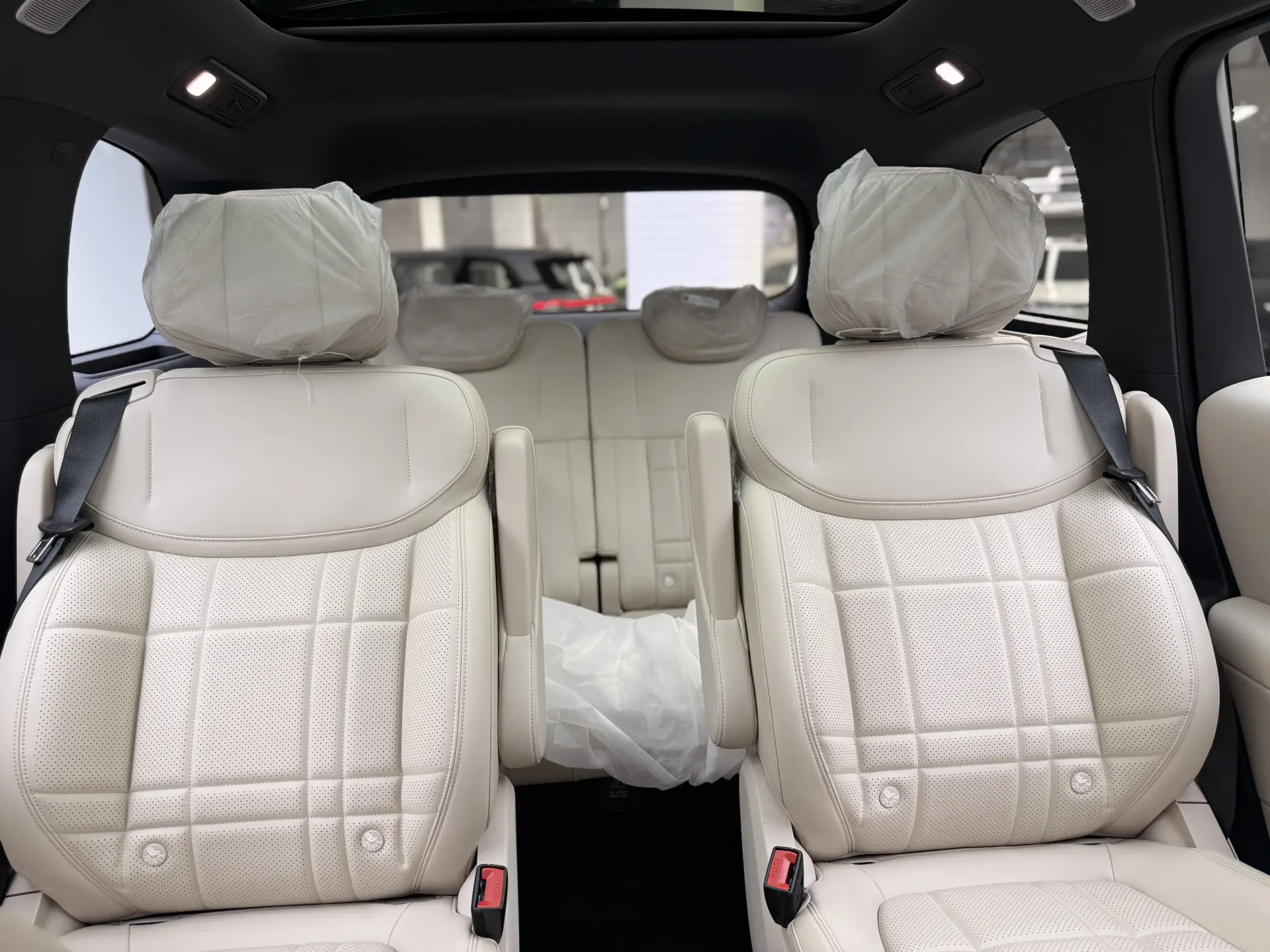 Deepal S09, 2026 23