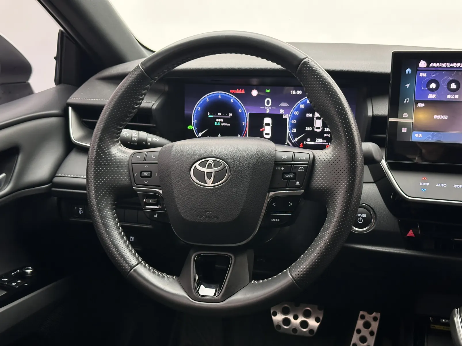 Toyota Camry, 2024 12