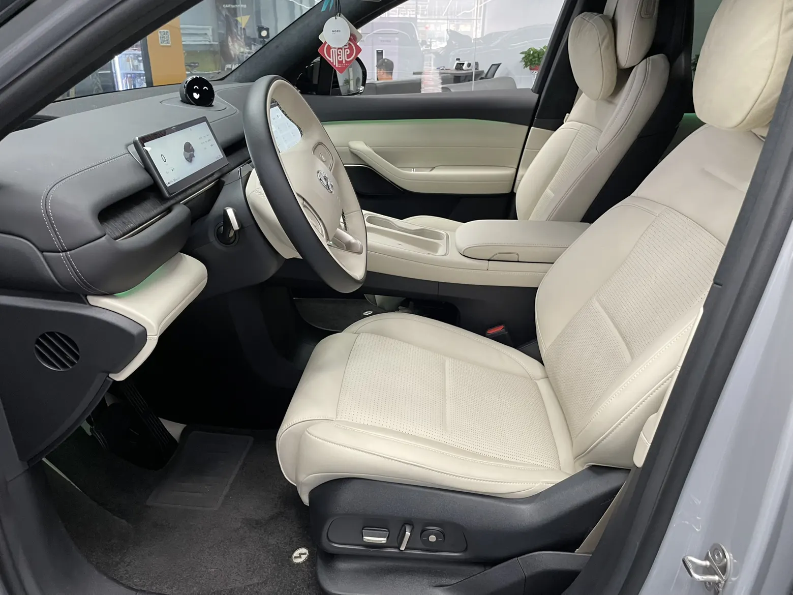 NIO ES6, 2024 14
