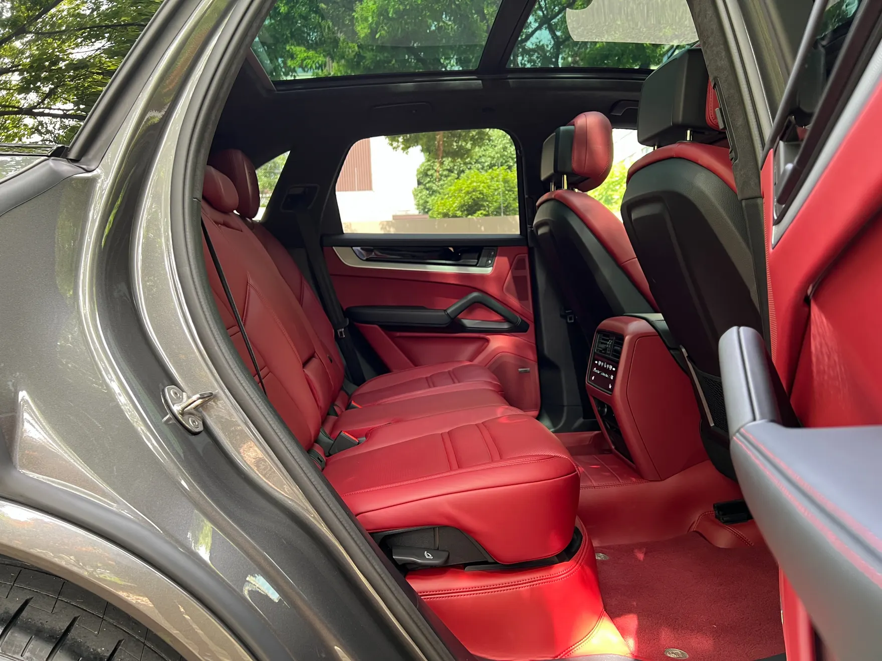 Porsche Cayenne, 2025 22
