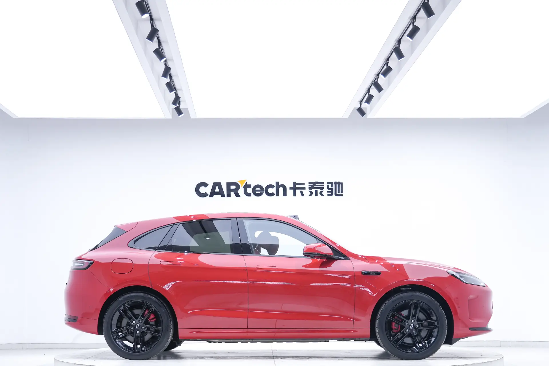 AITO M5, 2025 4