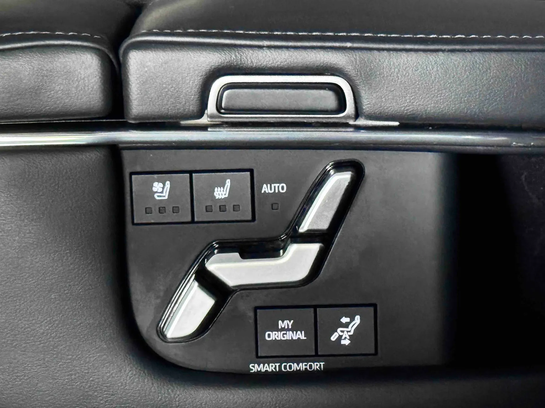 Toyota Alphard, 2024 23