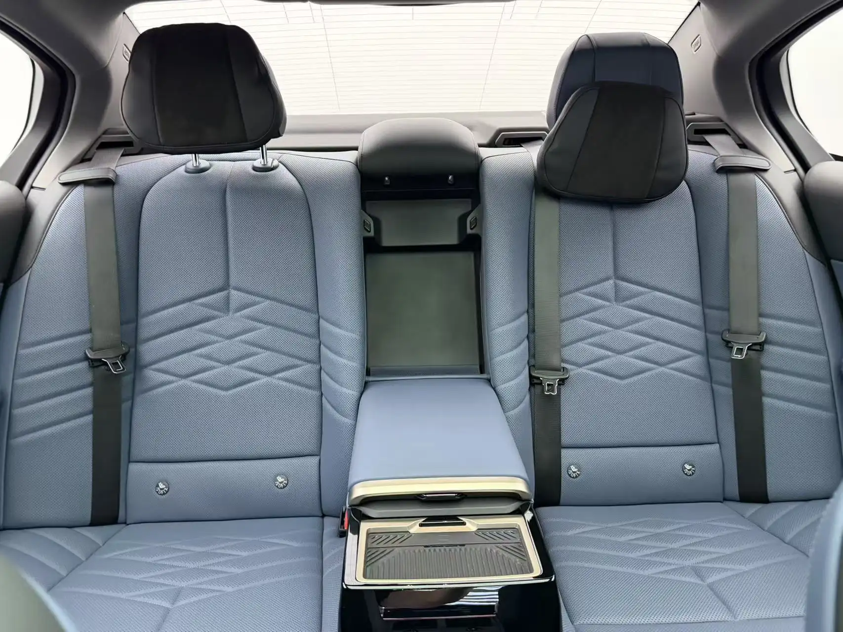 BMW 530Li, 2024 9