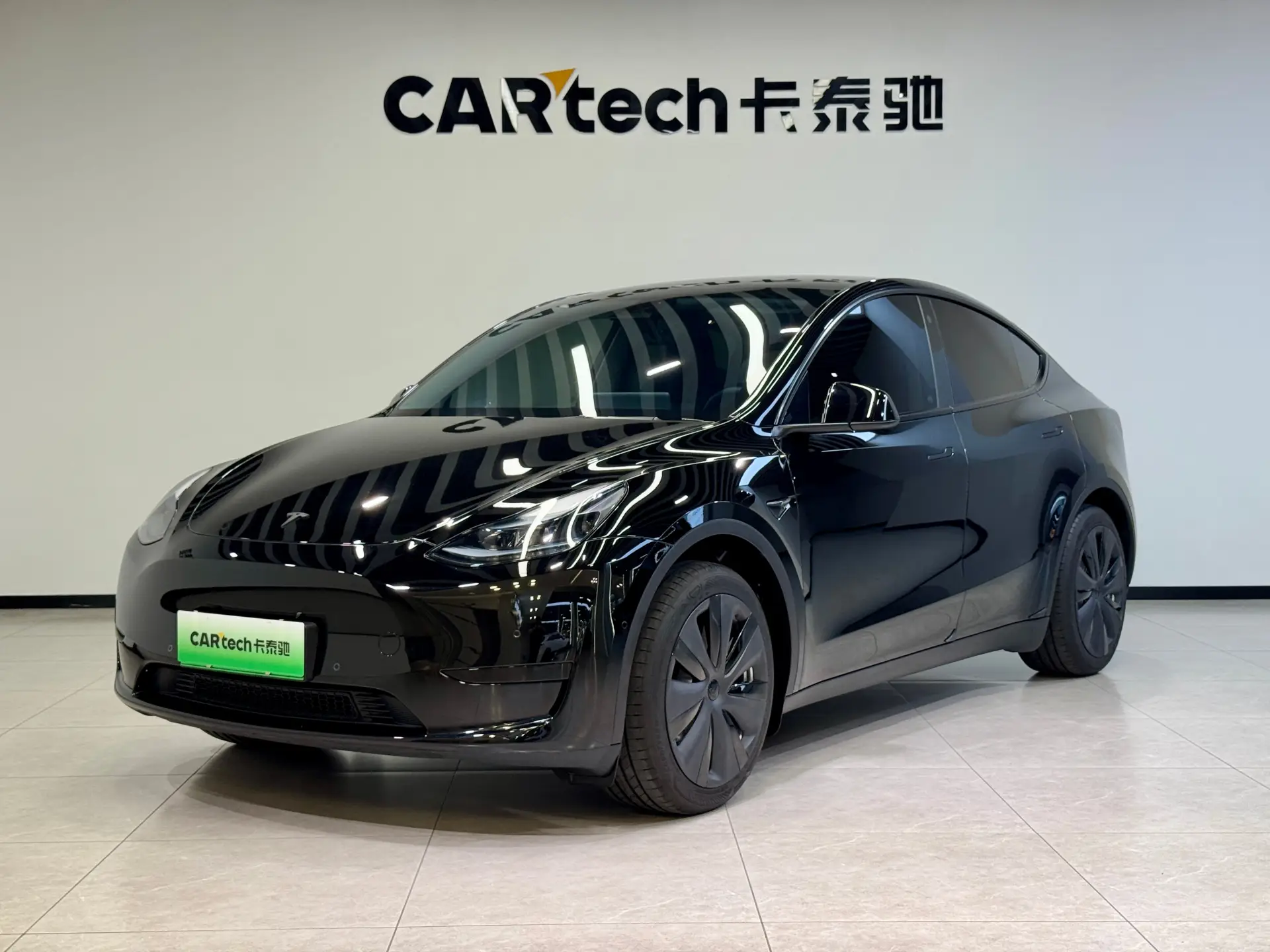 Tesla Model Y, 2023 22
