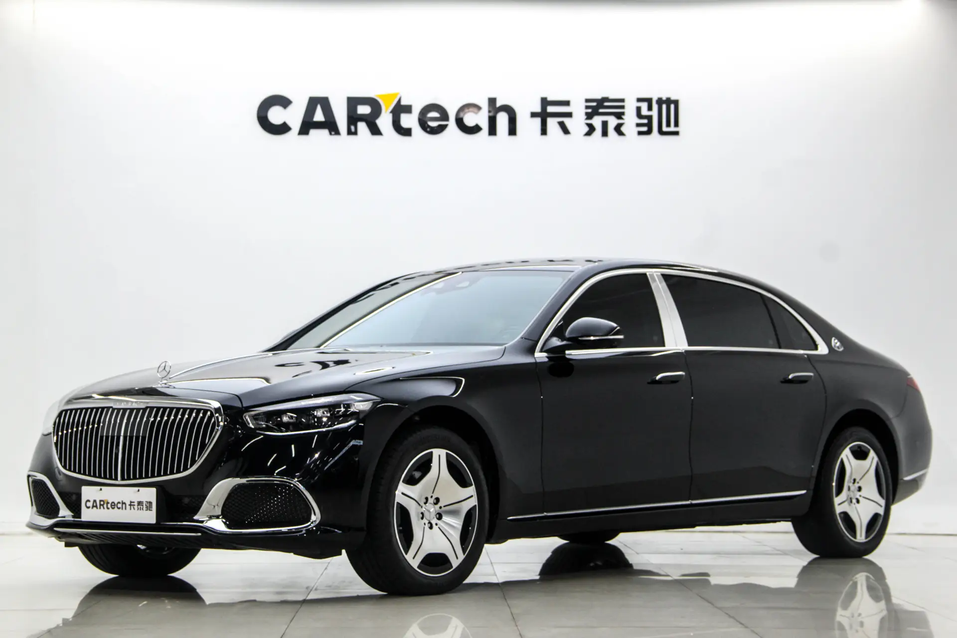 Mercedes-Benz S 480 4MATIC, 2025 12