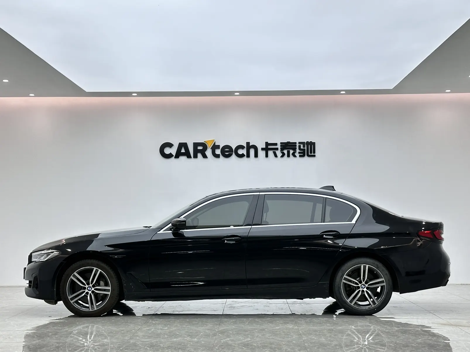 BMW 530Li, 2020 2