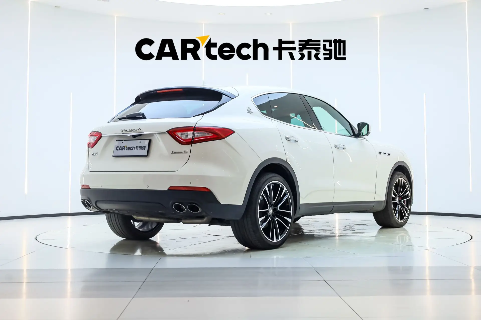 Maserati Levante, 2019 все фото