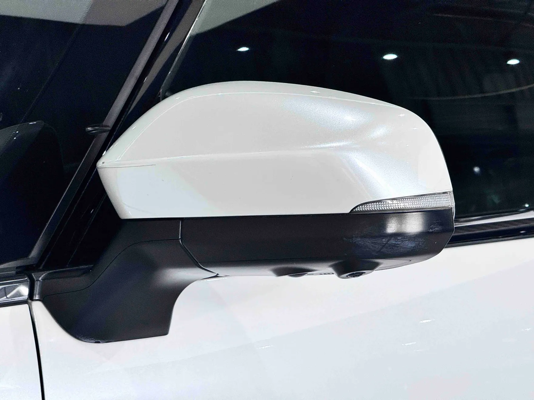 Toyota Alphard, 2024 29