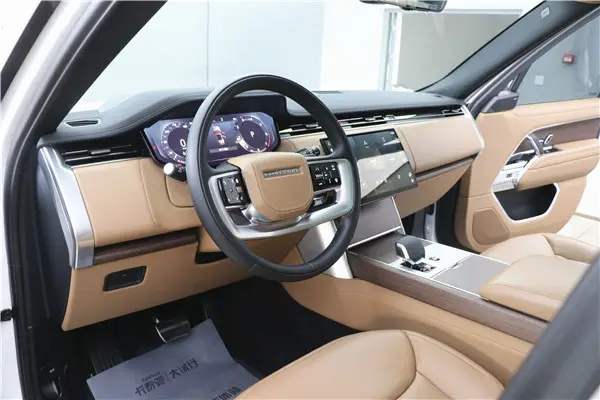Land Rover Range Rover, 2024 13