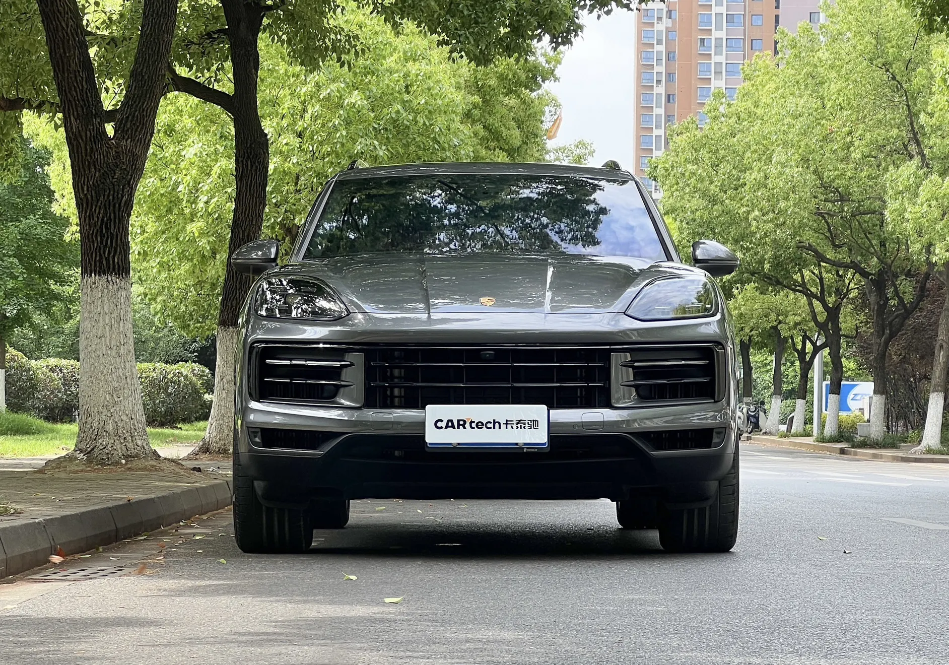 Porsche Cayenne, 2025 3