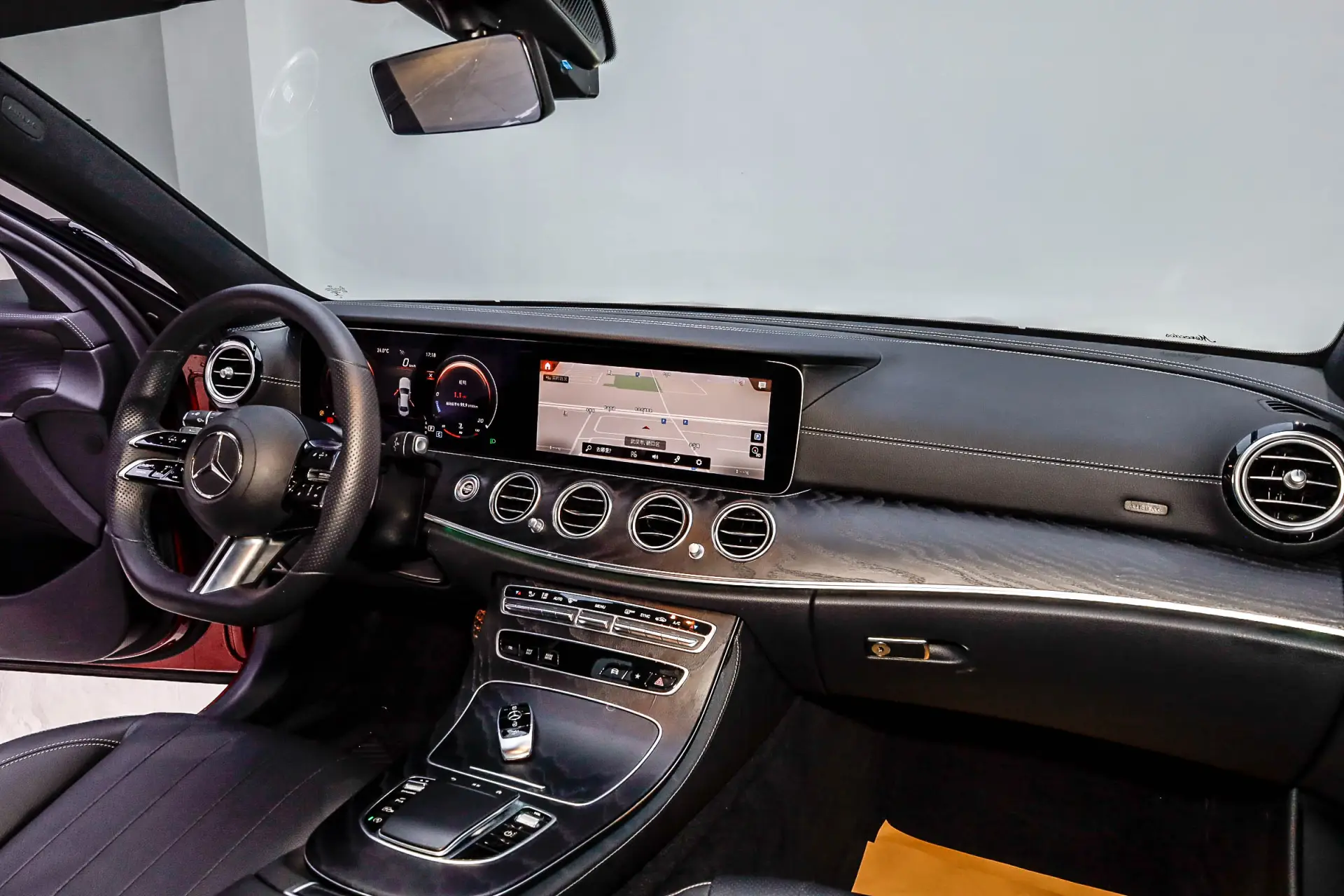 Mercedes-Benz E 260, 2021 30
