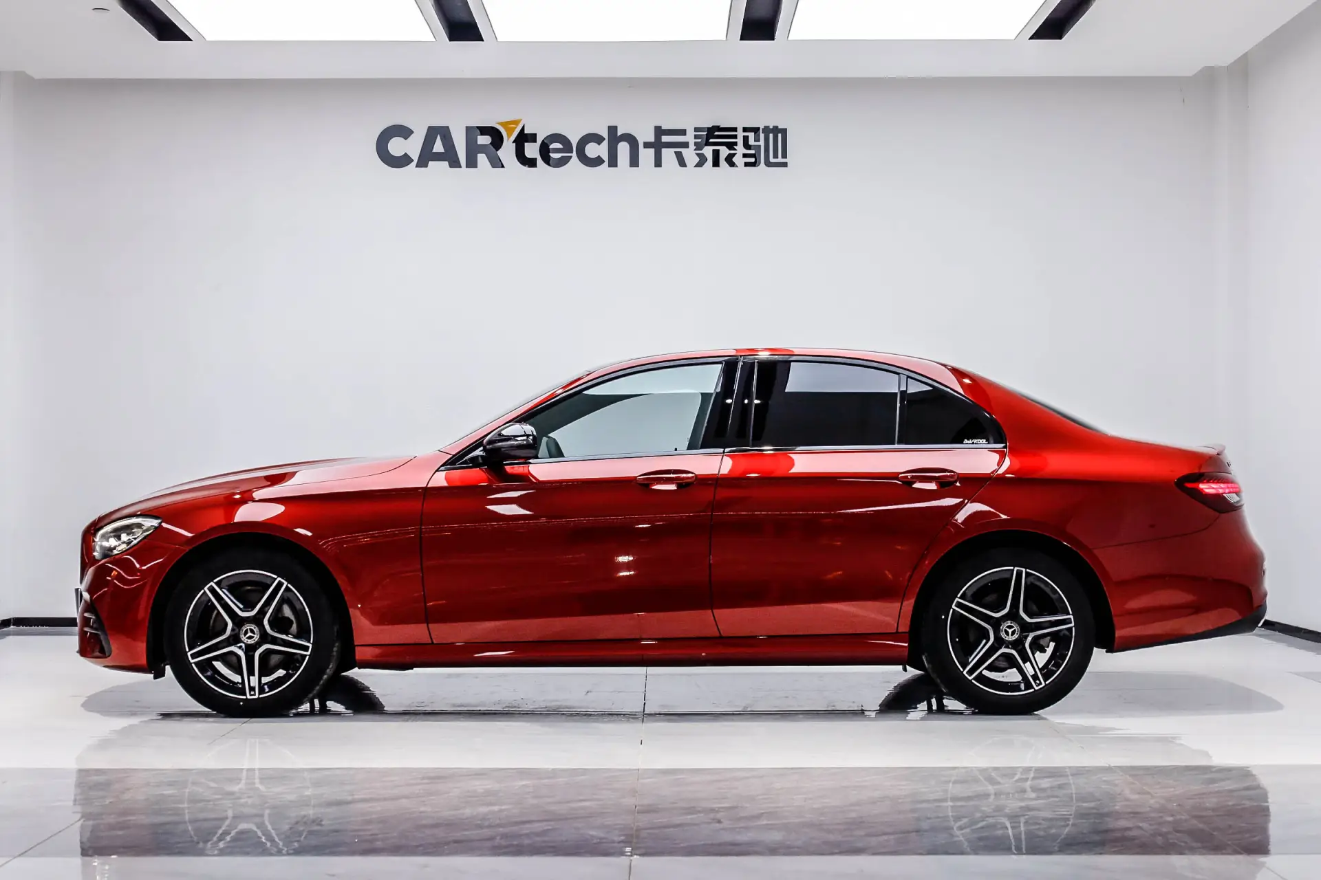 Mercedes-Benz E 260, 2021 все фото