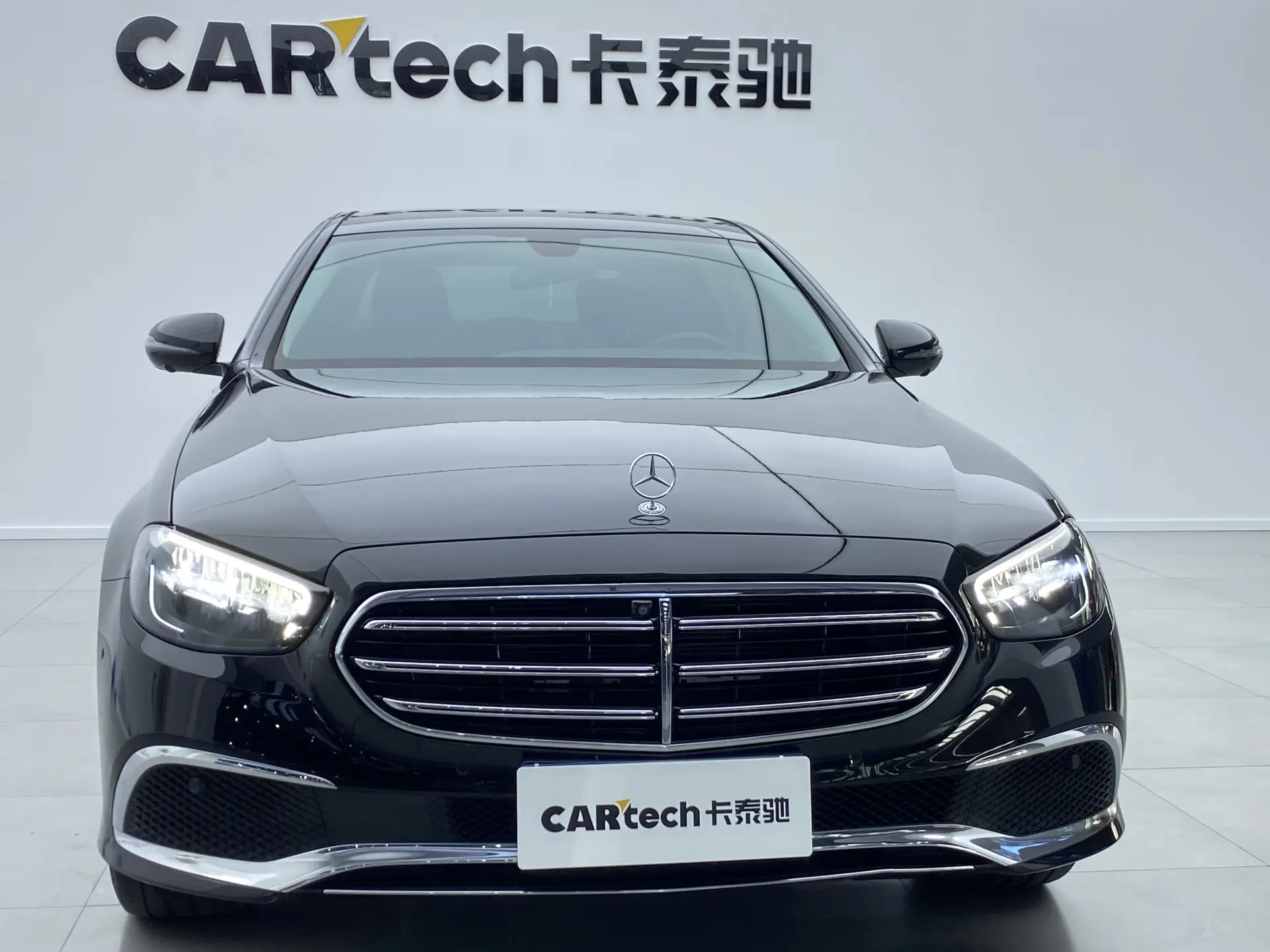 Mercedes-Benz E 300 L, 2023 34